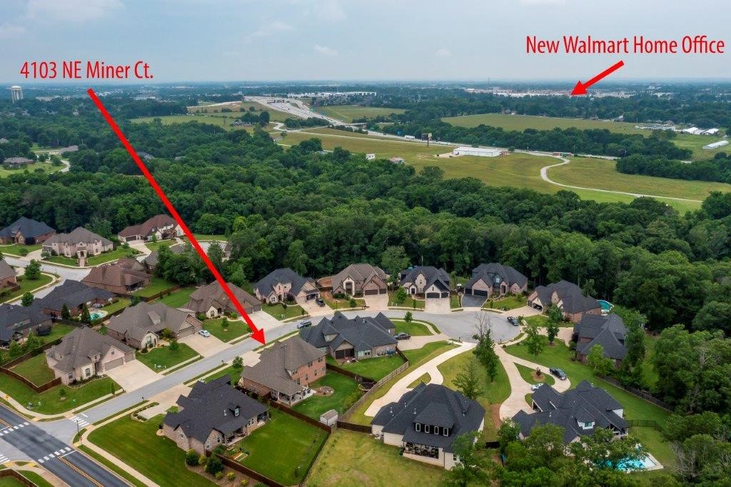 Estates At Woods Creek, The Bentonville - Residential