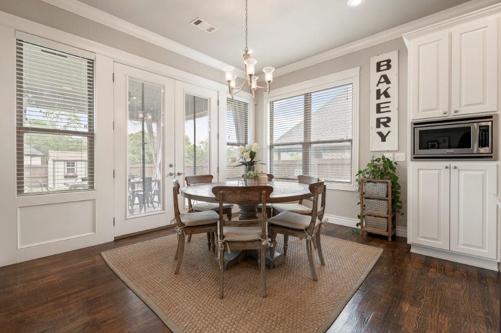 Estates At Woods Creek, The Bentonville - Residential