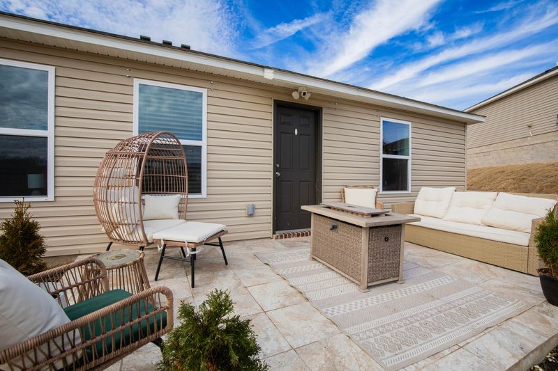 PROVIDENCE VILLAGE PH III-BENTONVILLE - Residential