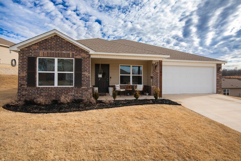 PROVIDENCE VILLAGE PH III-BENTONVILLE - Residential