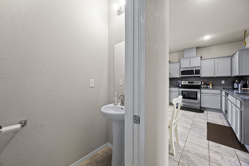 Providence Village Ph Ii Bentonville - Residential