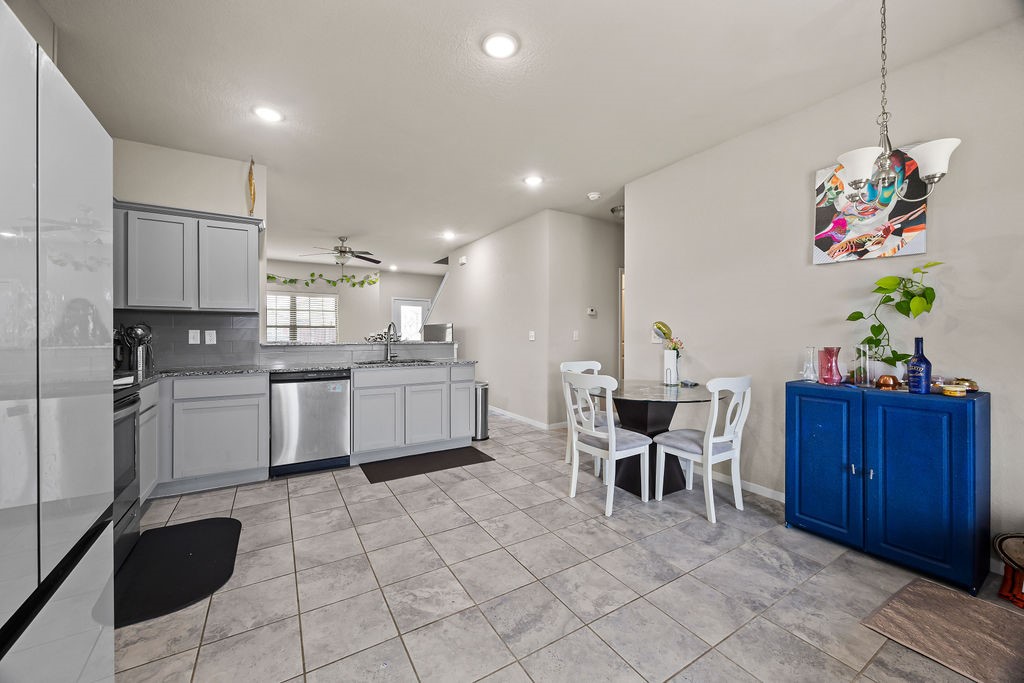 Providence Village Ph Ii Bentonville - Residential