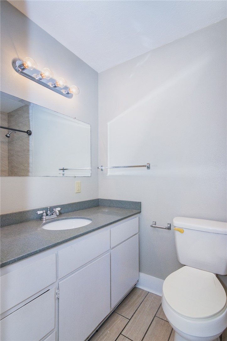 Rolling Hills - Residential Lease