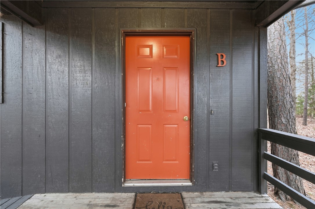 Unit 8 Holiday Island - Residential