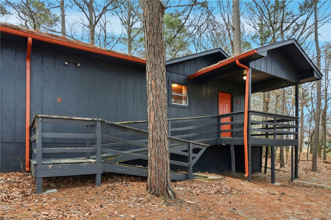 Unit 8 Holiday Island - Residential