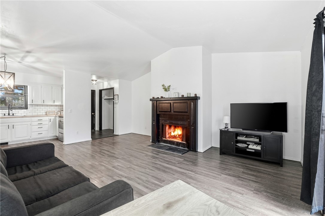 Unit 8 Holiday Island - Residential