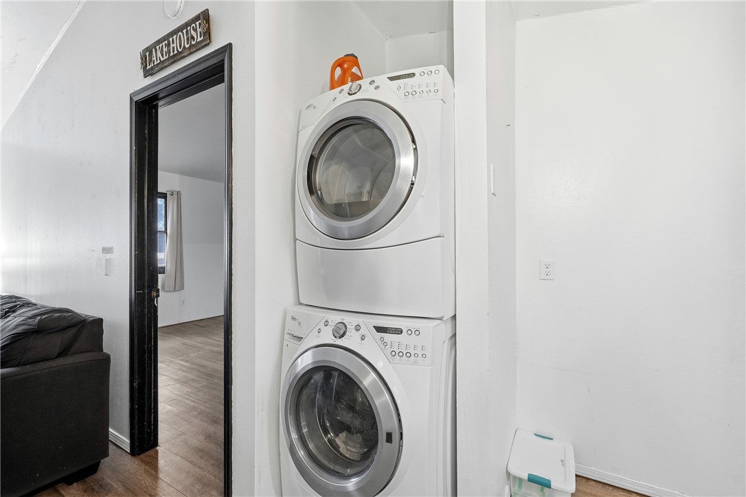 Unit 8 Holiday Island - Residential