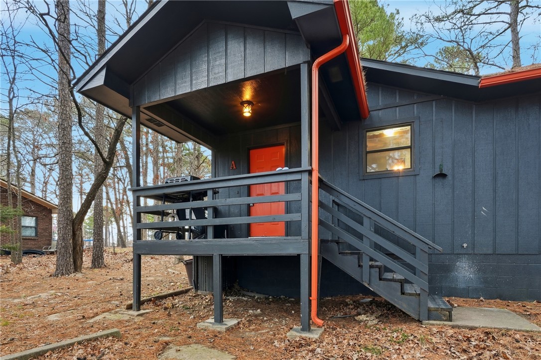 Unit 8 Holiday Island - Residential