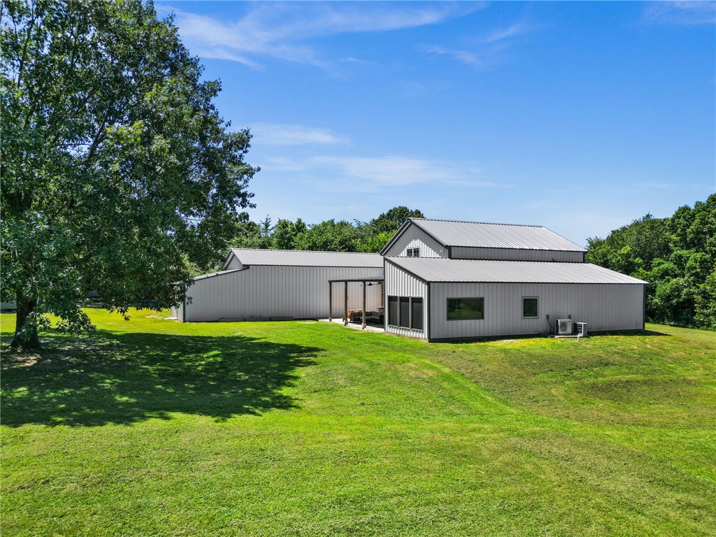 11-18-31-RURAL - Residential