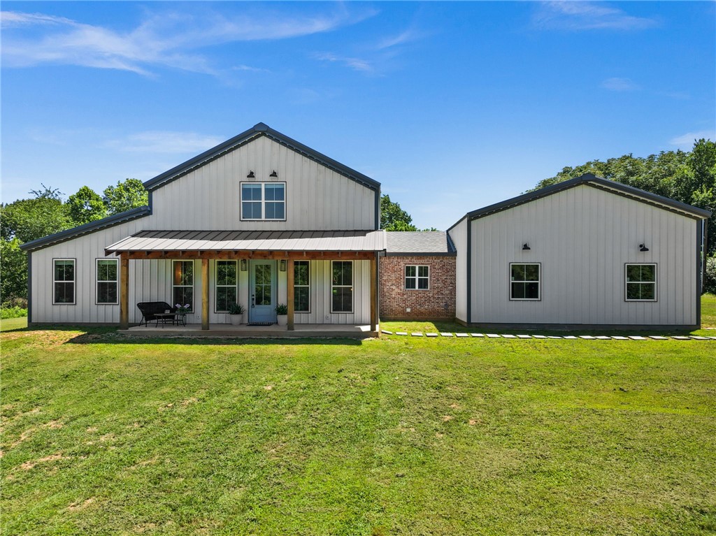 11-18-31-RURAL - Residential
