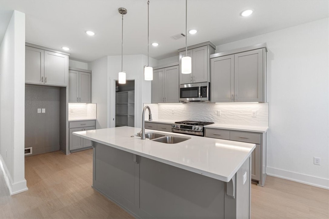 Walnut Grove - Residential