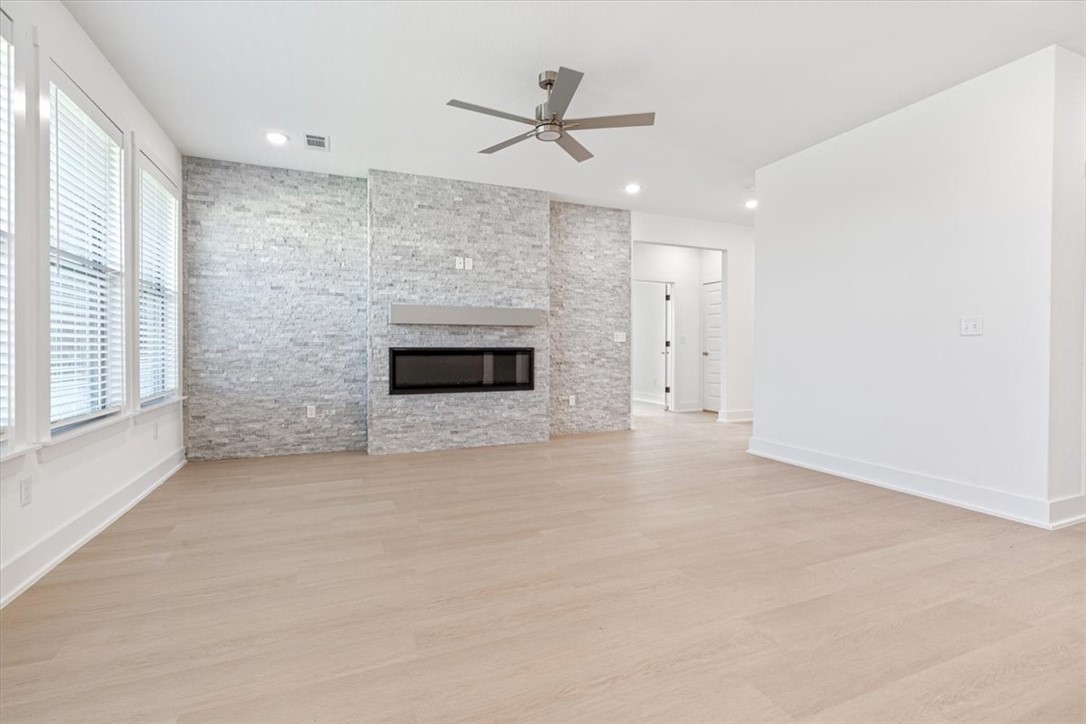 Walnut Grove - Residential