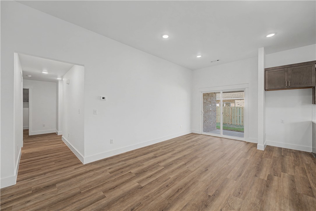 Woodcrest Walk - Residential