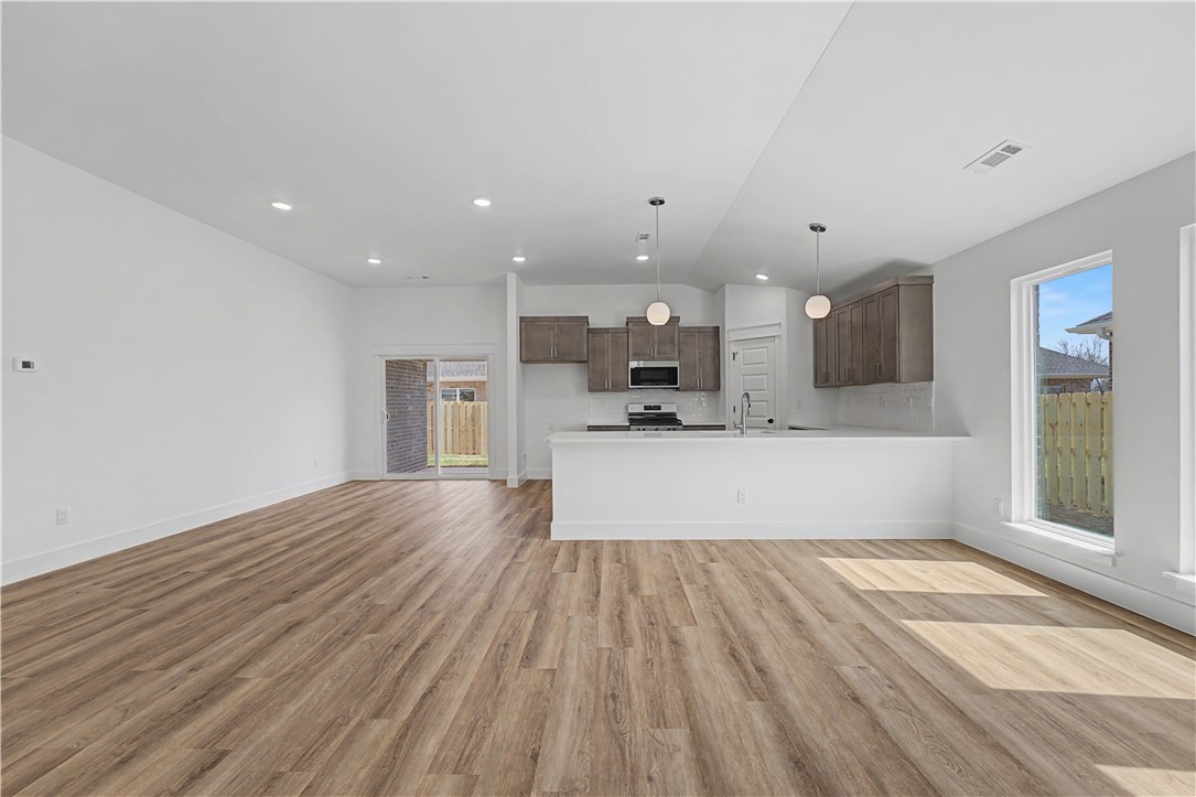 Woodcrest Walk - Residential