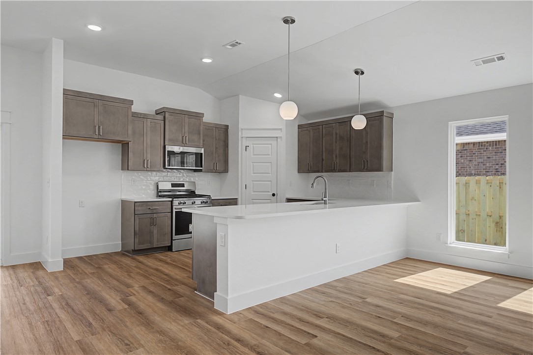 Woodcrest Walk - Residential