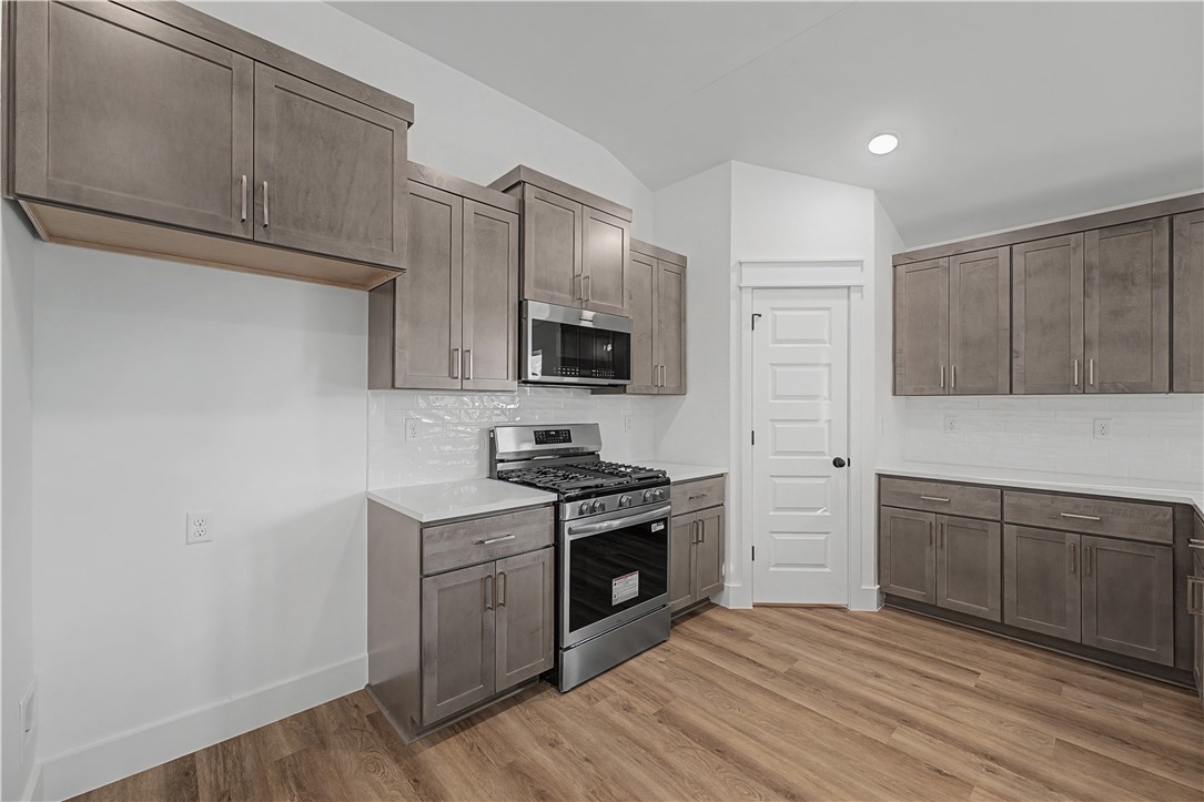 Woodcrest Walk - Residential