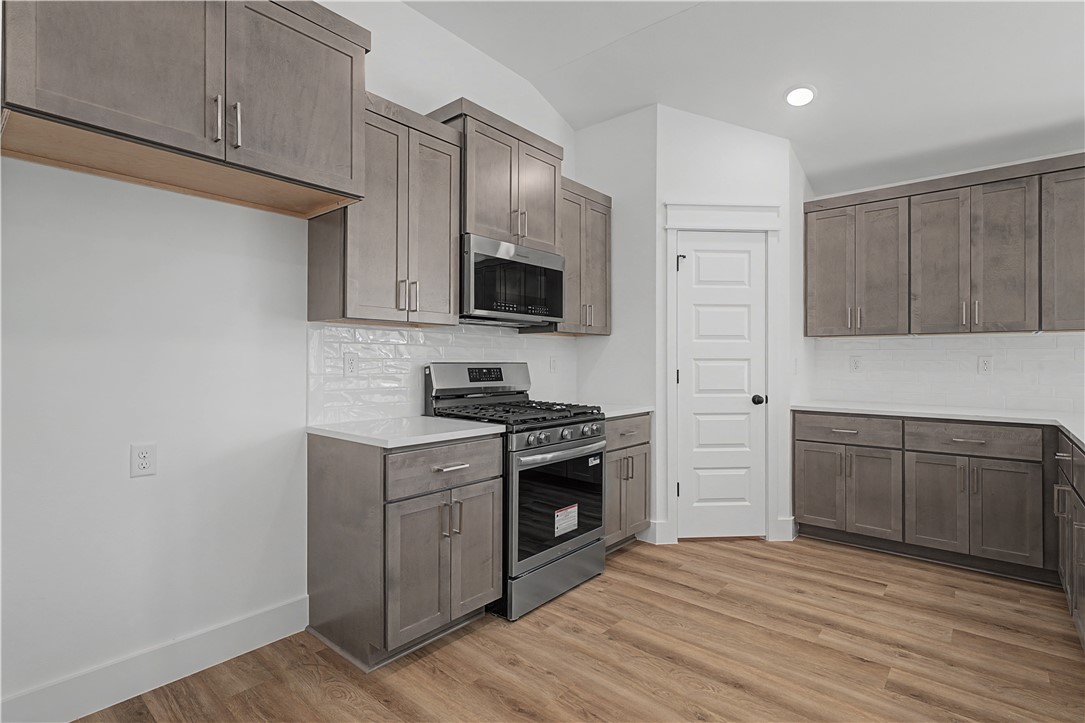 Woodcrest Walk - Residential