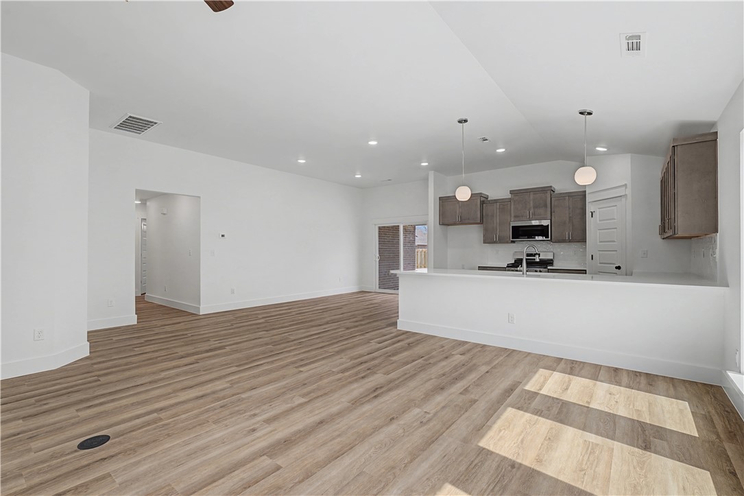 Woodcrest Walk - Residential