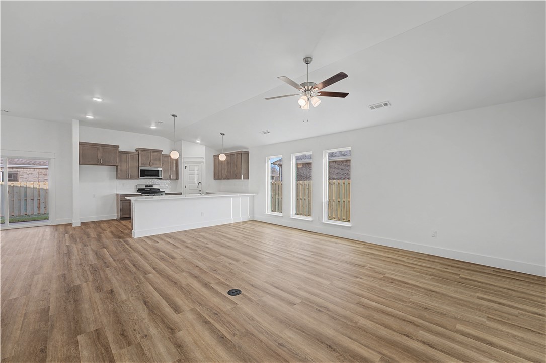 Woodcrest Walk - Residential