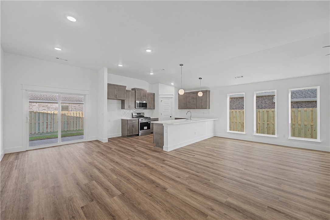 Woodcrest Walk - Residential