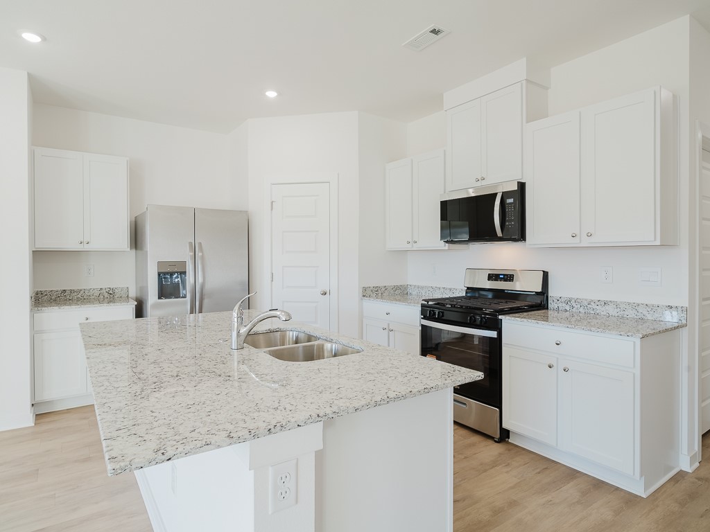 West Wind Sub Ph I Centerton - Residential Lease