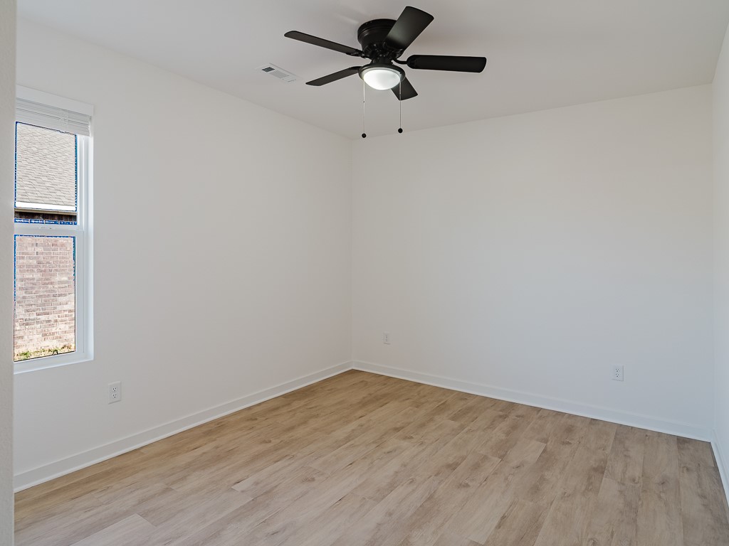 West Wind Sub Ph I Centerton - Residential Lease