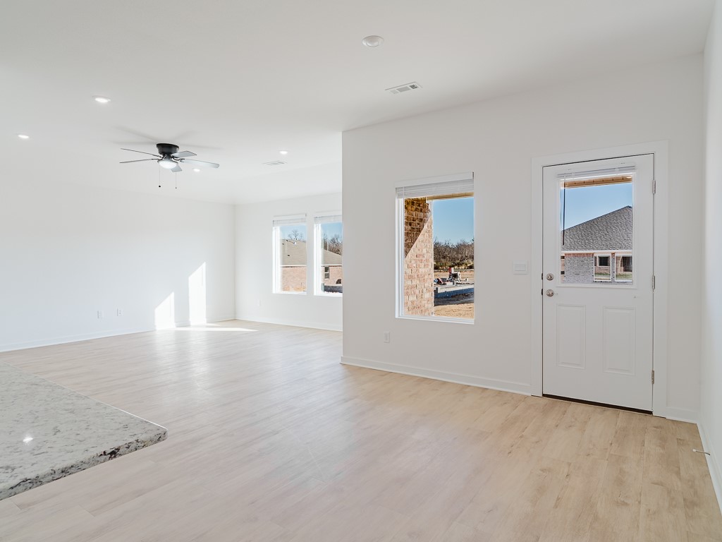 West Wind Sub Ph I Centerton - Residential Lease