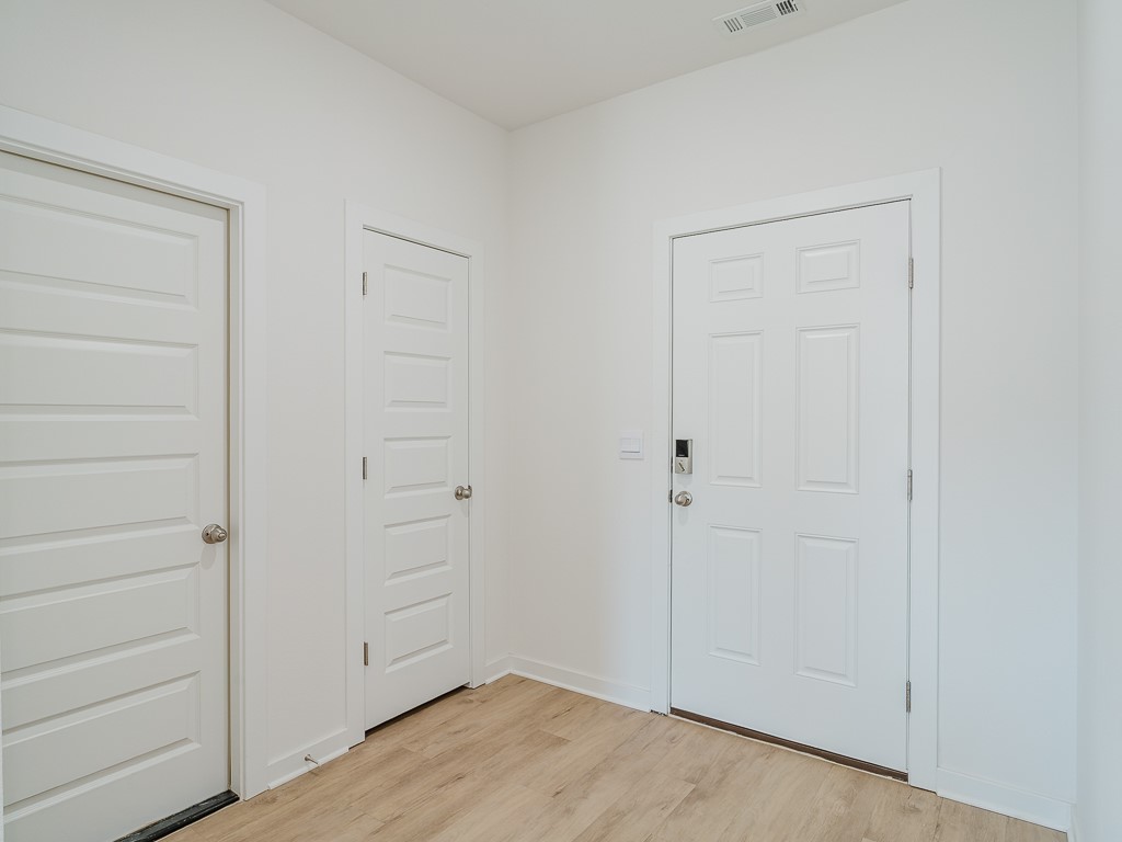 West Wind Sub Ph I Centerton - Residential Lease