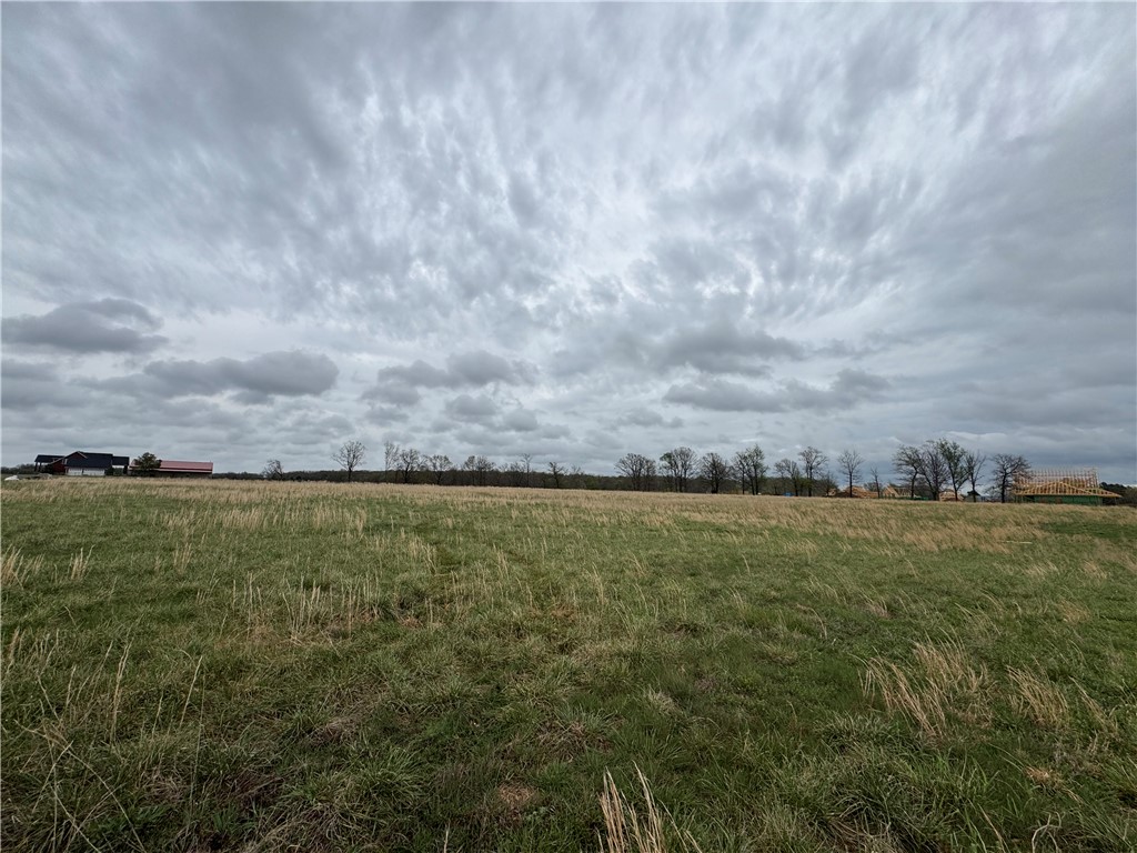 Pepper Hills outlots - Land