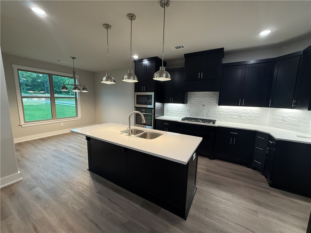 OAK BROOK SUB PH 1-SILOAM SPRINGS - Residential