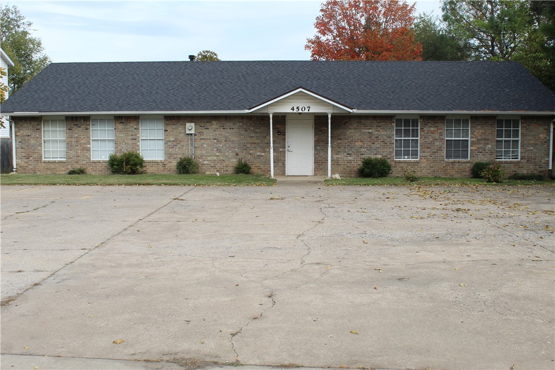 Many potential uses for this space! Located in a heavily residential area, but with quick access to 71B and the up-and-coming Johnson area. Less than 5 minutes to I-49. Free-standing building for sale and for lease (see other MLS listing). Full kitchen, large backyard, & multiple offices/rooms. Ample parking. Formerly utilized as a daycare. Centrally located between Fayetteville & Springdale.
