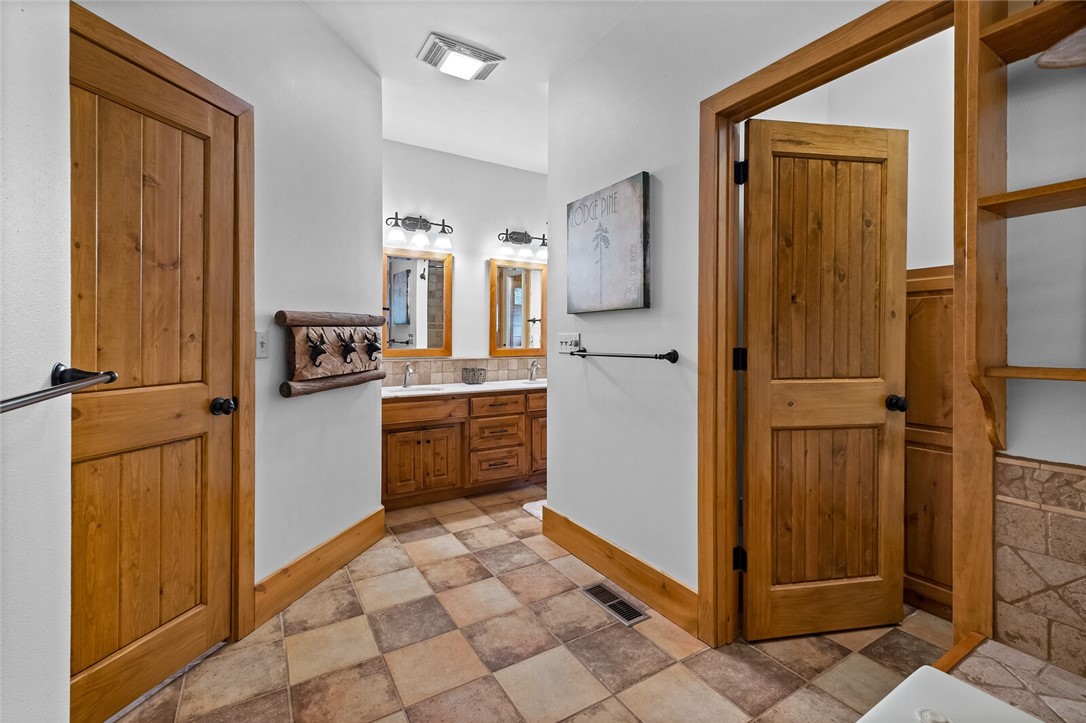 Cherokee Crossing Estates - Residential