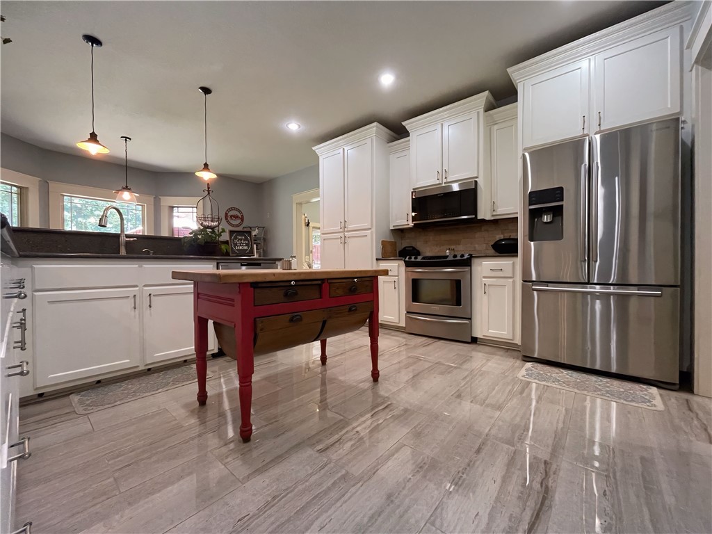 BAY MEADOWS SUBDIVISION - Residential