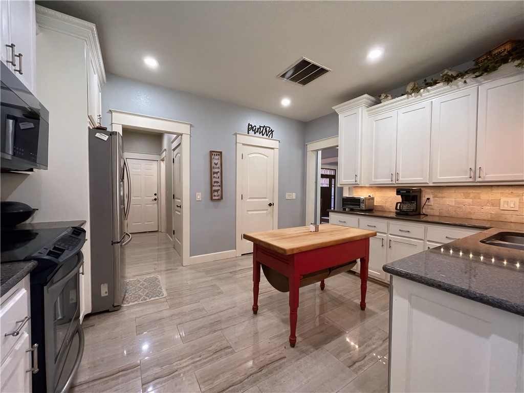 BAY MEADOWS SUBDIVISION - Residential