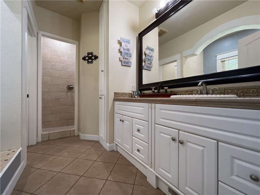 BAY MEADOWS SUBDIVISION - Residential