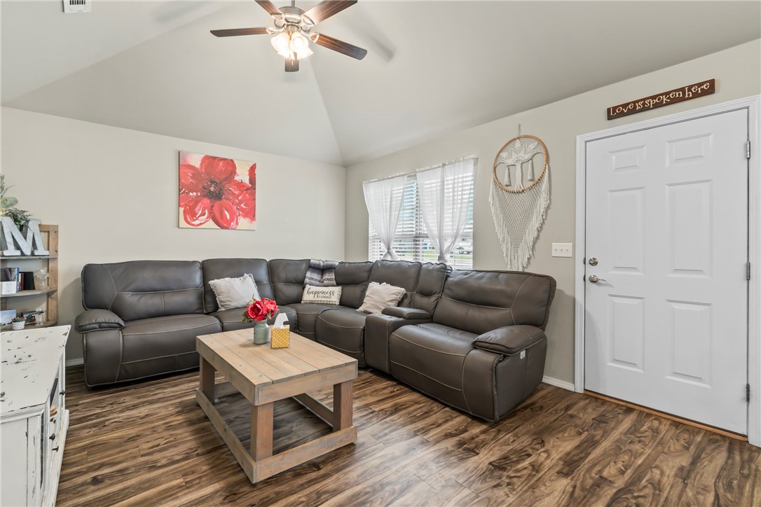 Sunset Ridge Sub Ph 1B Gentry - Residential