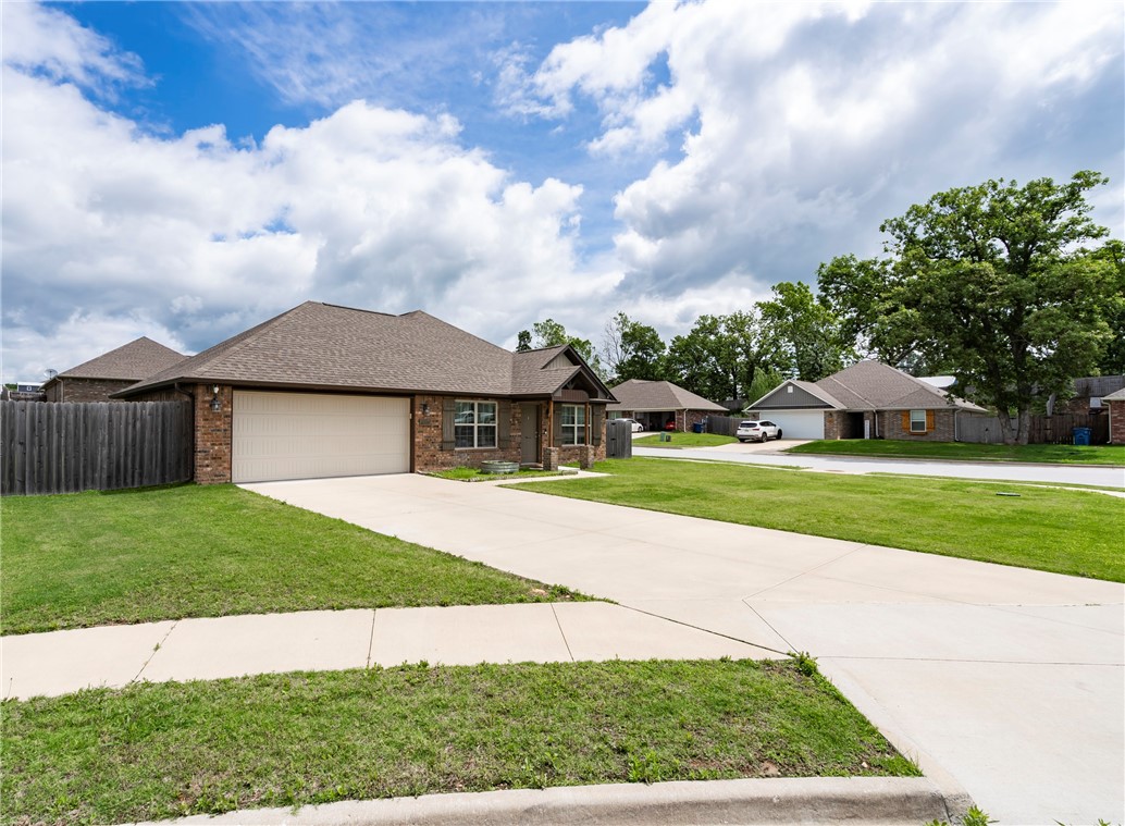 Sunset Ridge Sub Ph 1B Gentry - Residential