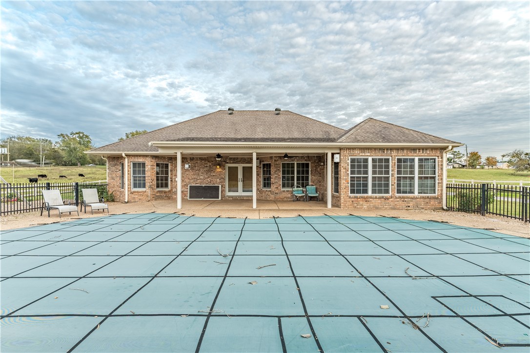 -- - Residential Lease