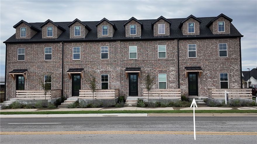 Brand new construction, be the first to live here.

Now available for lease in Bellview Place in Rogers, these newly built luxury Brownstones offer elevated living just minutes from Pinnacle Hills Promenade, Target, dining, entertainment, and major employers.

These are not builder-grade rentals. Each residence features upgraded finishes, open layouts, modern design selections, and a clean, refined aesthetic throughout. Washer, dryer, refrigerator, and blinds are included.

Enjoy brick-paver streets, maintained green space, and a community designed for walkability, with a bark park coming soon.

If you’re looking for new construction in a prime Rogers location, this is a rare leasing opportunity.

Contact for availability and private tours. This property is also listed for sale