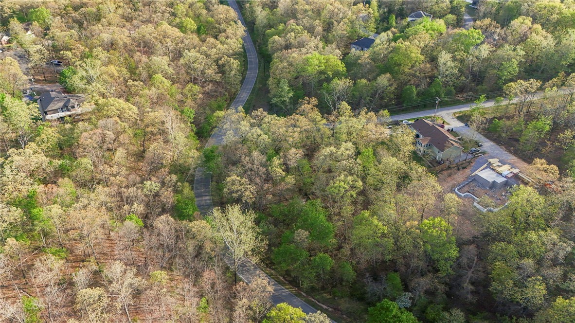 Elvendon SUB-BVV - Land