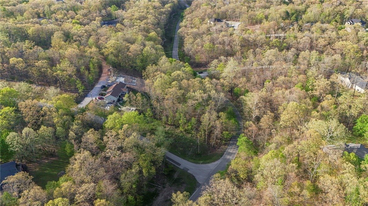 Elvendon SUB-BVV - Land