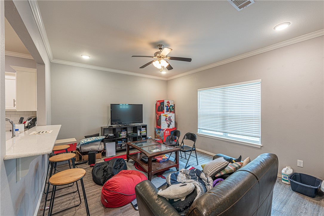 4103 & 4105 W Santa Maria Lane