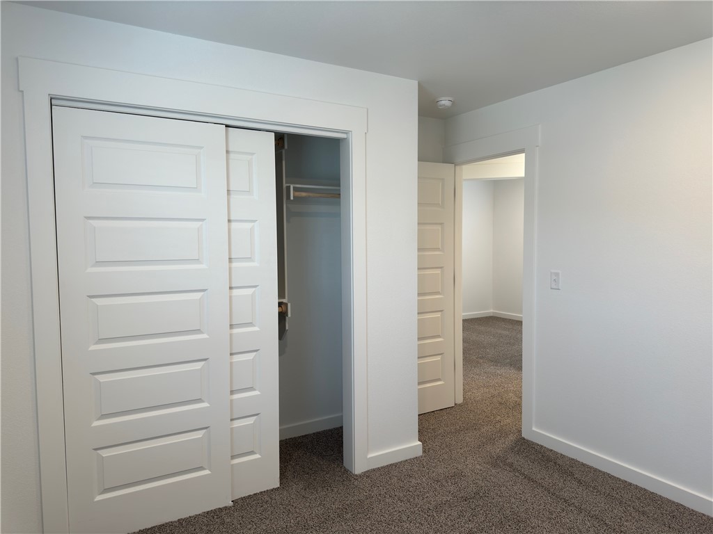 FEATHERSTON VILLAGE PH 2-CENTERTON - Residential Lease