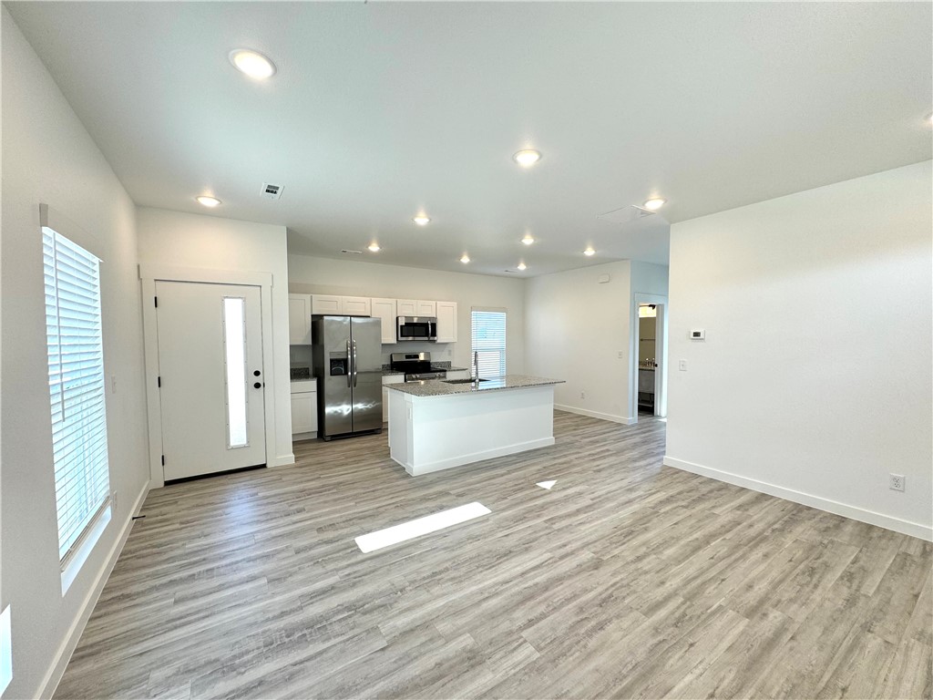 FEATHERSTON VILLAGE PH 2-CENTERTON - Residential Lease