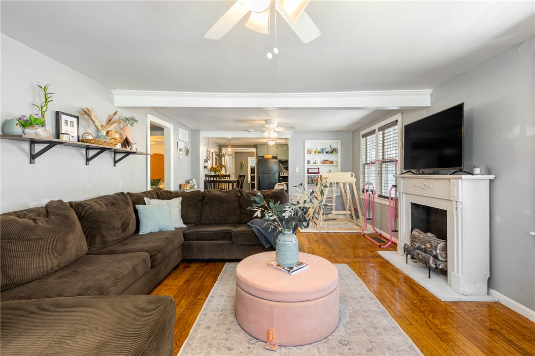 Holt Paradise - Residential