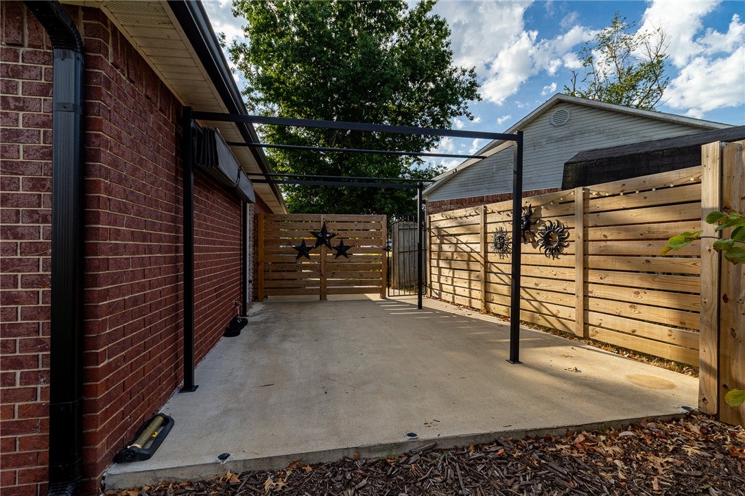 Northwest Arkansas Real Estate | Uptown Real Estate 2011 W Sumac Street