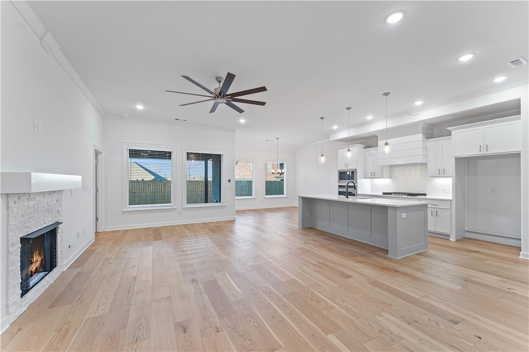 Hillcrest - Residential