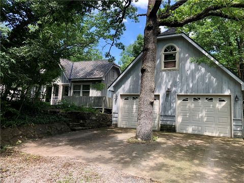 Single Family Residence in Eureka Springs AR 361 County Road 117 Rd 2.jpg