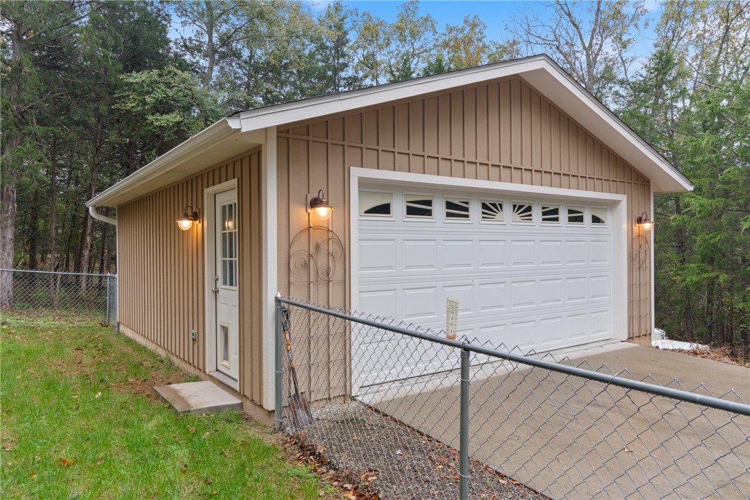 Unit 4 Holiday Island - Residential