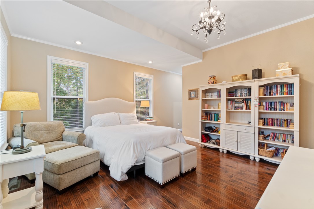 Unit 4 Holiday Island - Residential